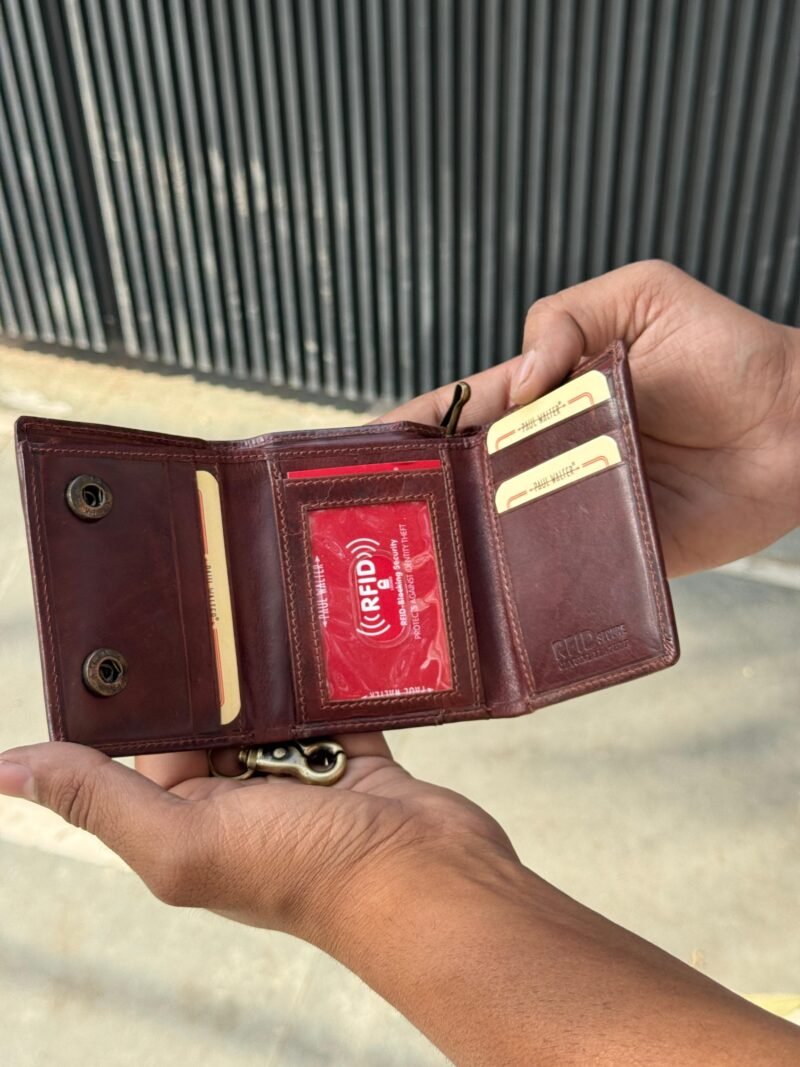 Trifold Biker Chain Vintage Hunter Wallet - Image 2