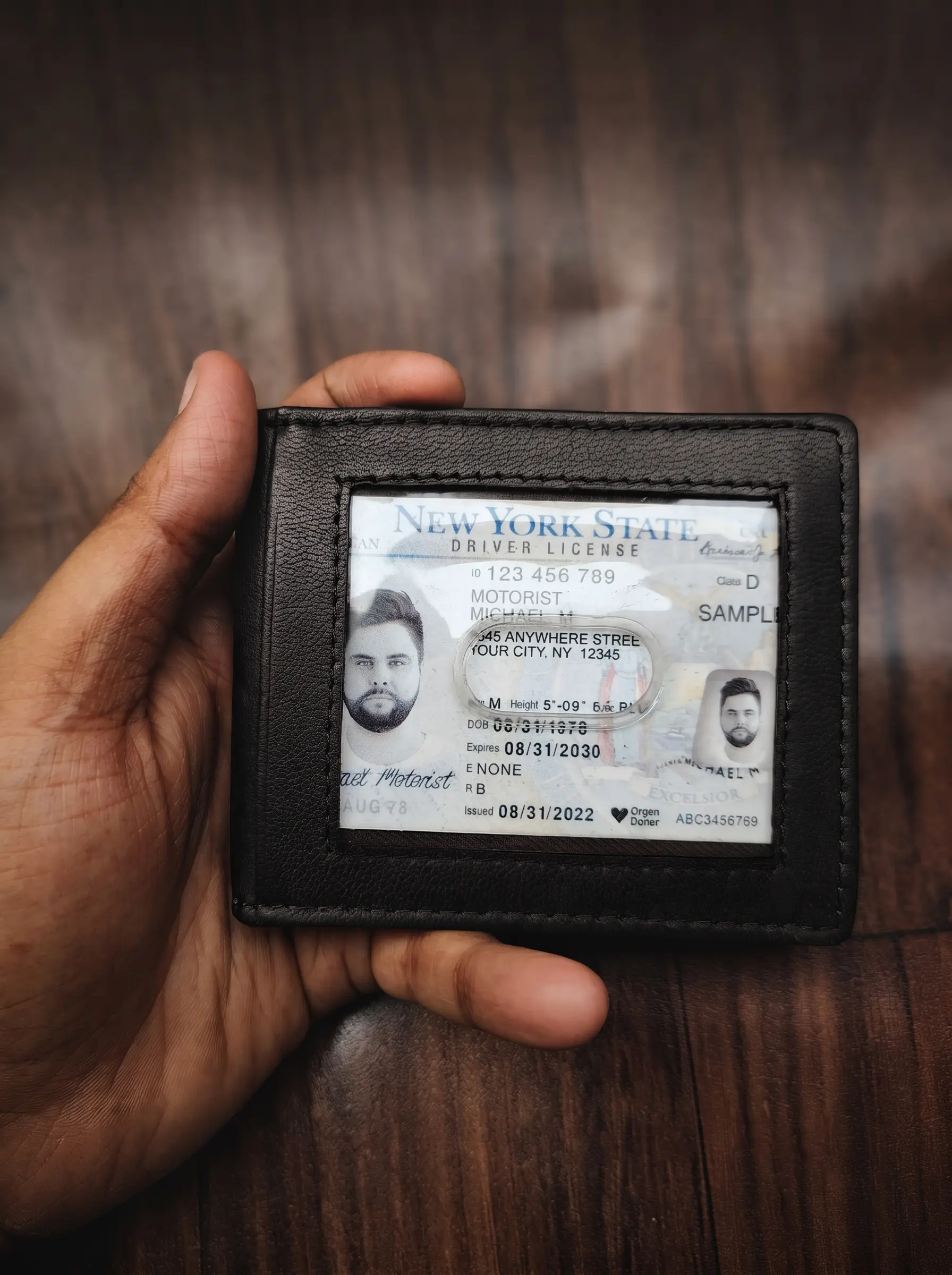 Bifold Money Clip Wallet - Image 3