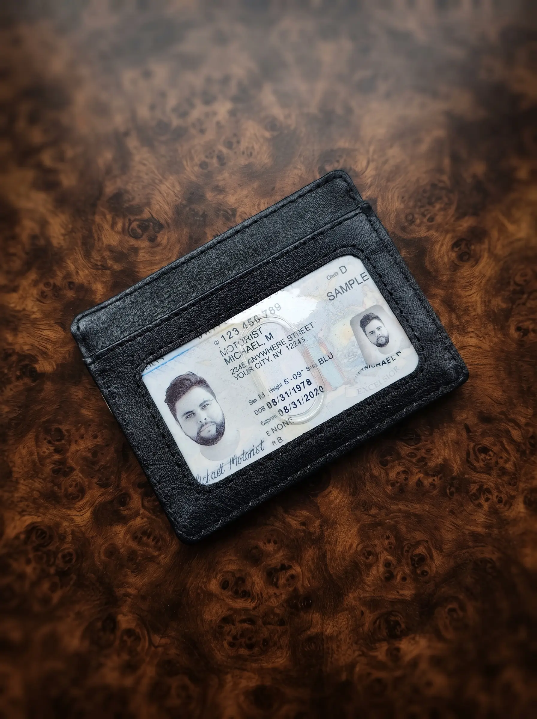 Money Clips with Magnetic Bill Holder - Image 2
