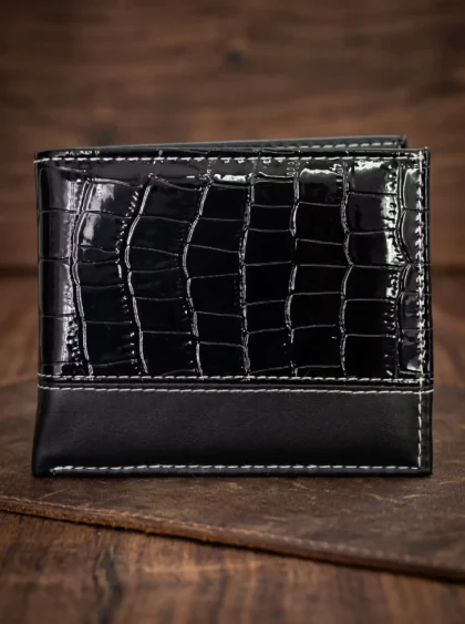 3D Crocodile Half Pattern Bifold Wallet