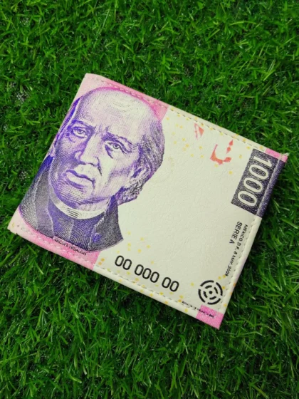 1000 Mexican Pesos Printed Wallet