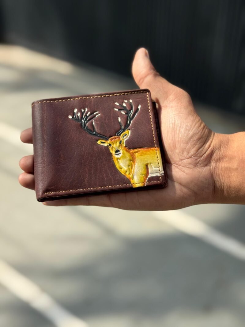 Red Dear Embossed Vintage Bifold Wallet