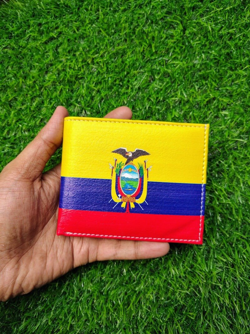 Ecuador Flag Print Bifold Wallet - Image 5