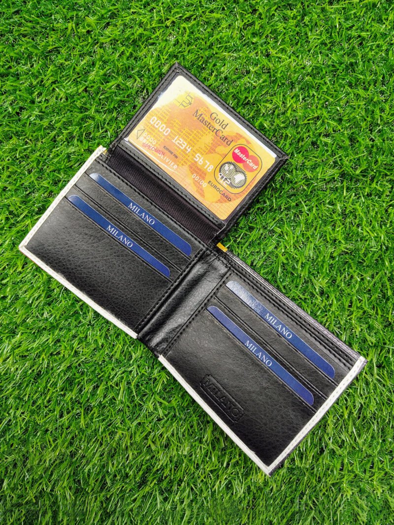 Columbia Flag Print Bifold Wallet - Image 4