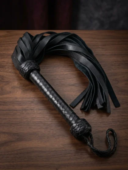 BDSM Black Flogger