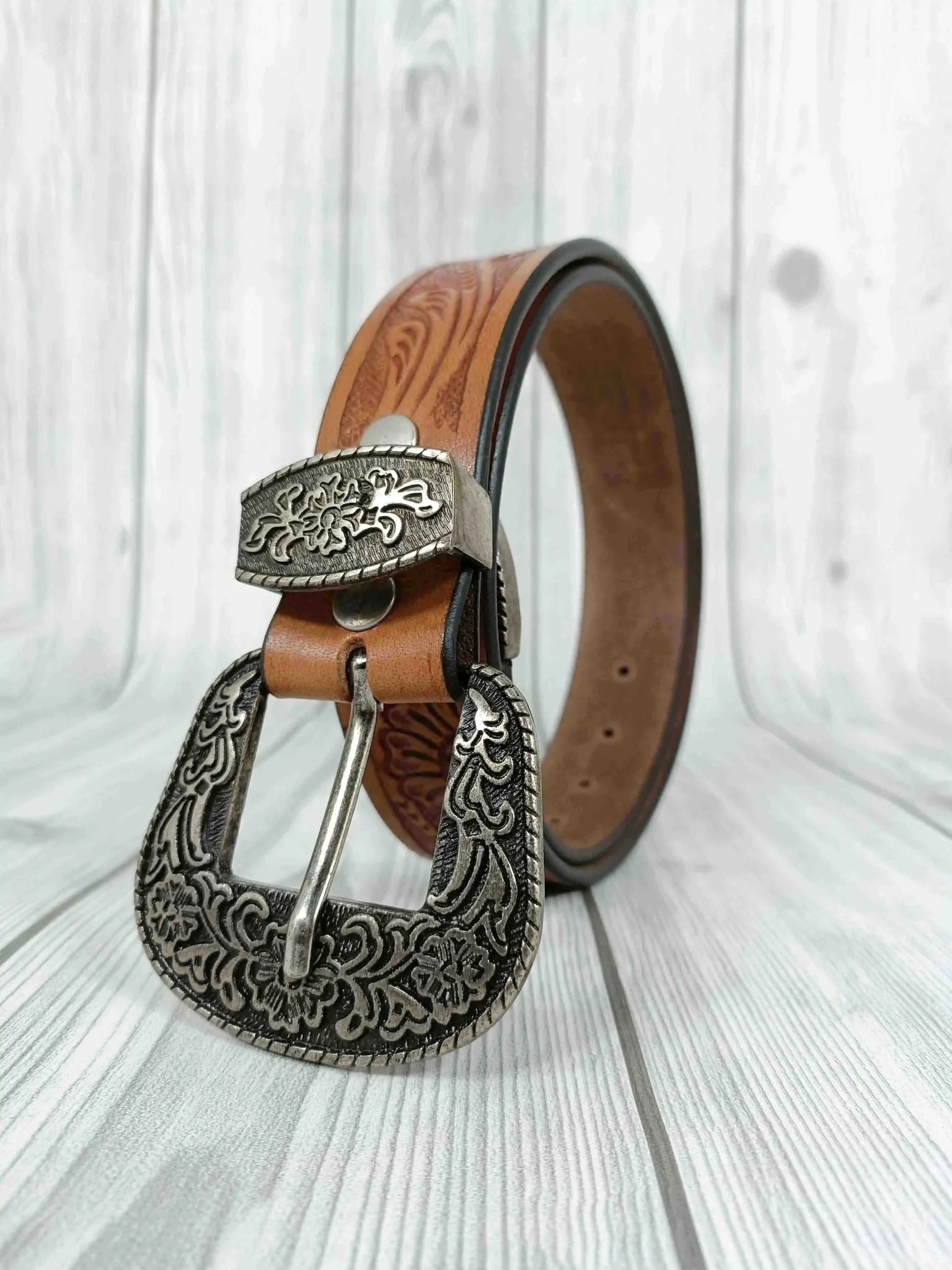 Floral Pattern Tooled Western Belt - Image 7