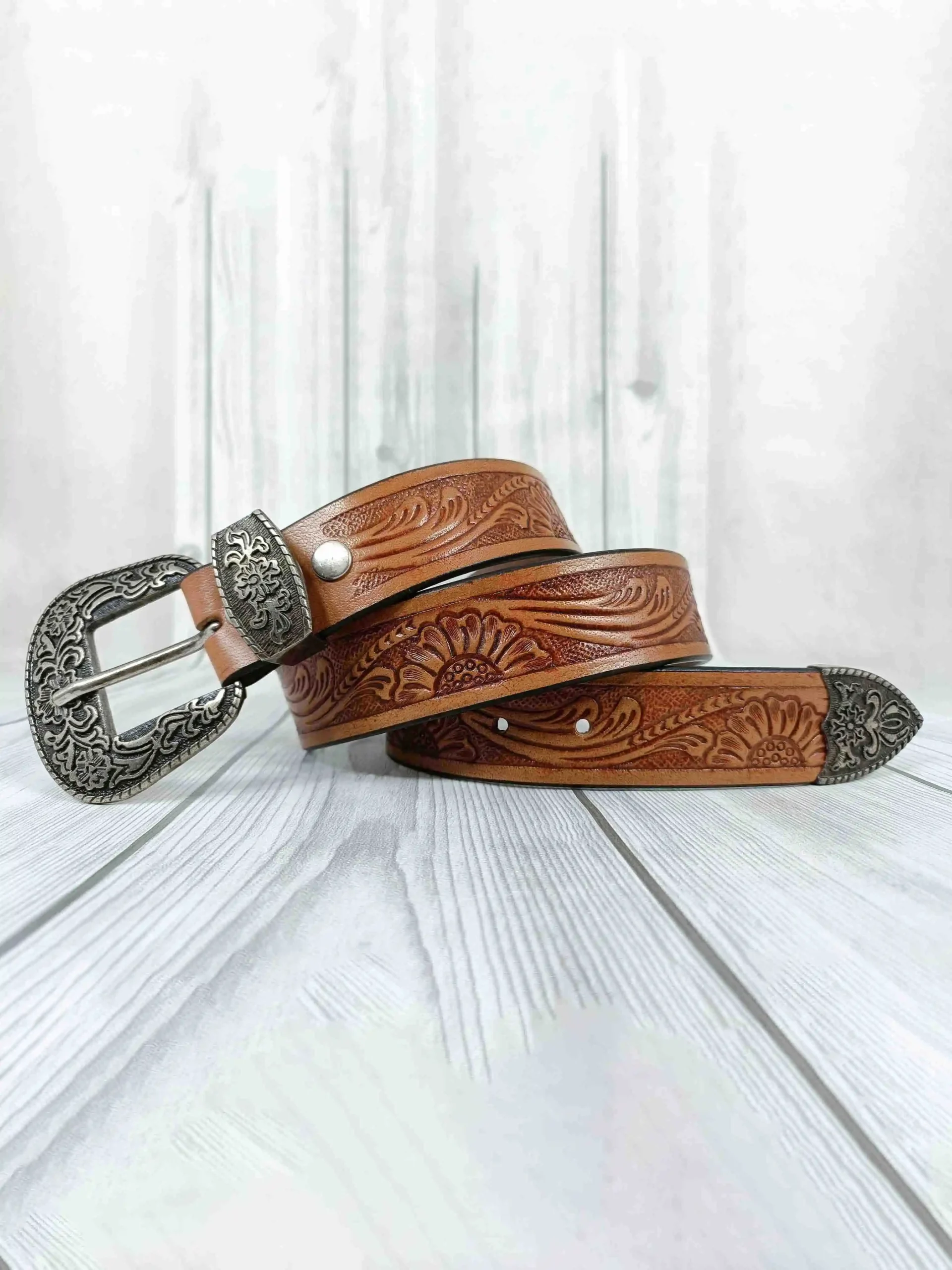 Floral Pattern Tooled Western Belt - Image 2