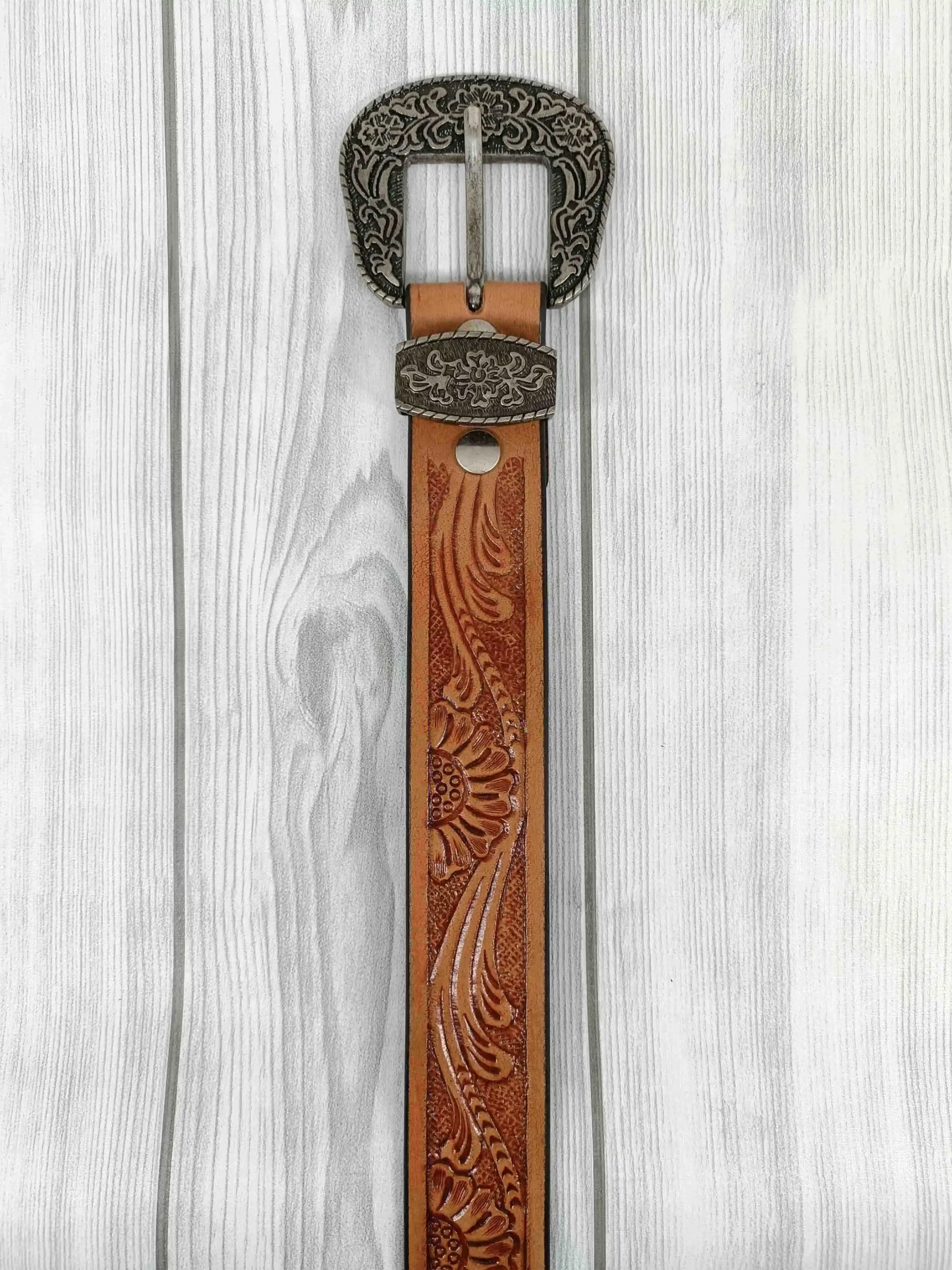 Floral Pattern Tooled Western Belt - Image 3