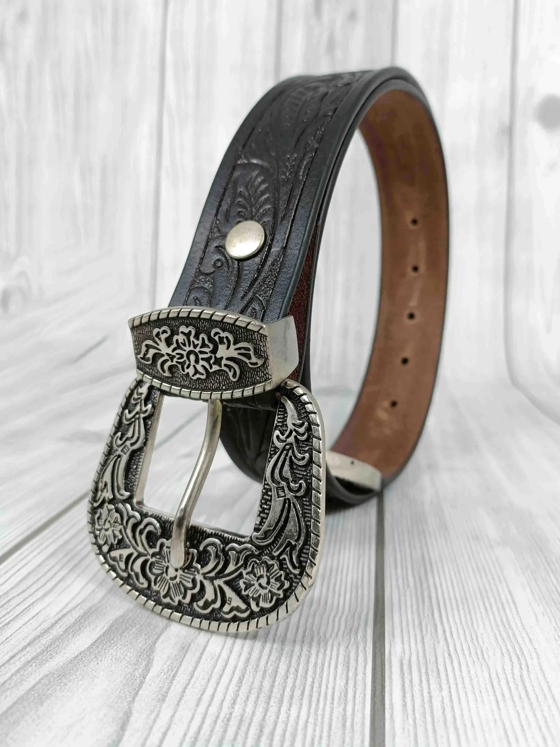 Embossed Floral Pattern Tooled Western Belt - Image 3