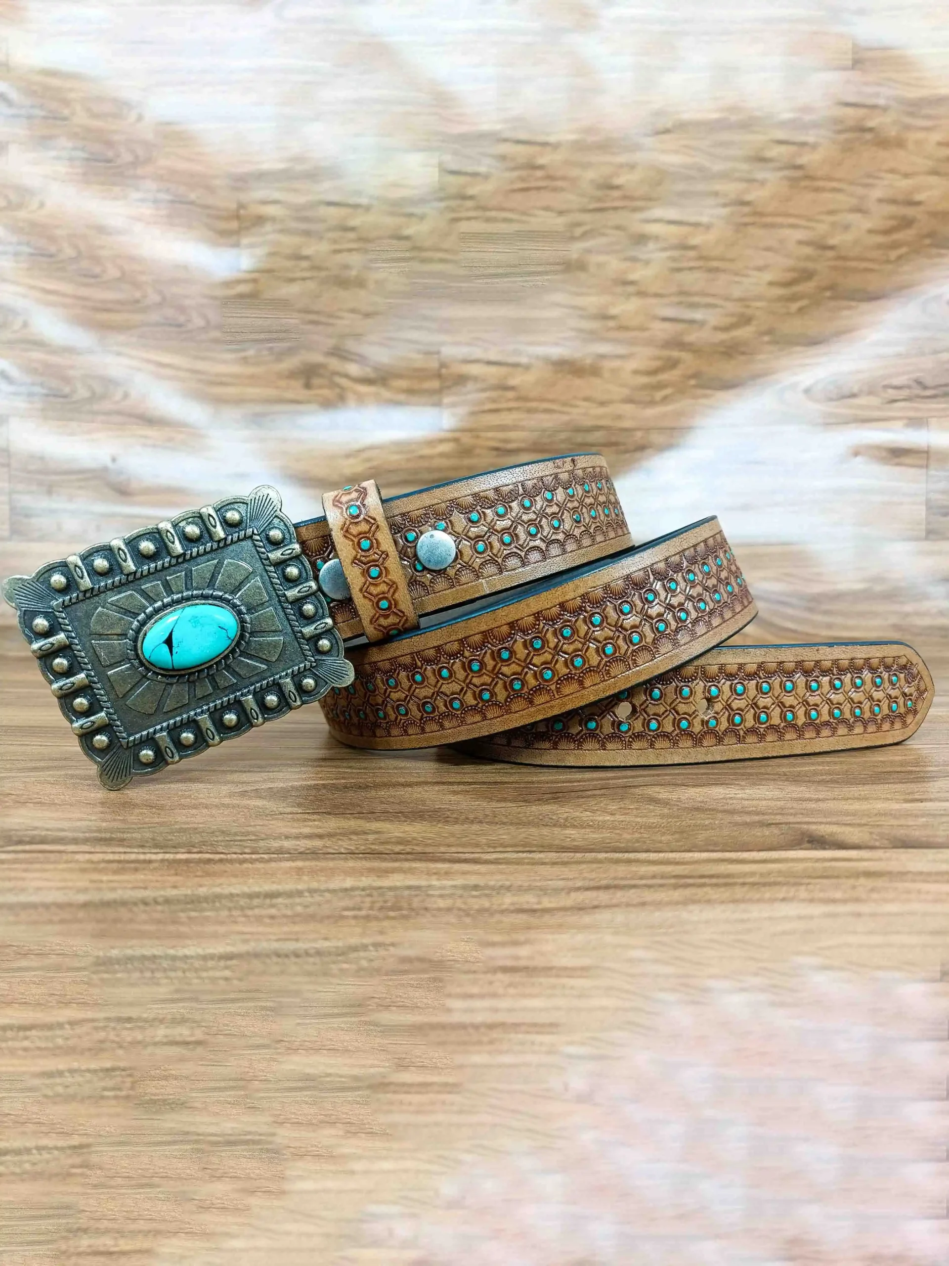 Eye-Catching Turquoise Stone Pattern Tooled Western Belt - Image 2