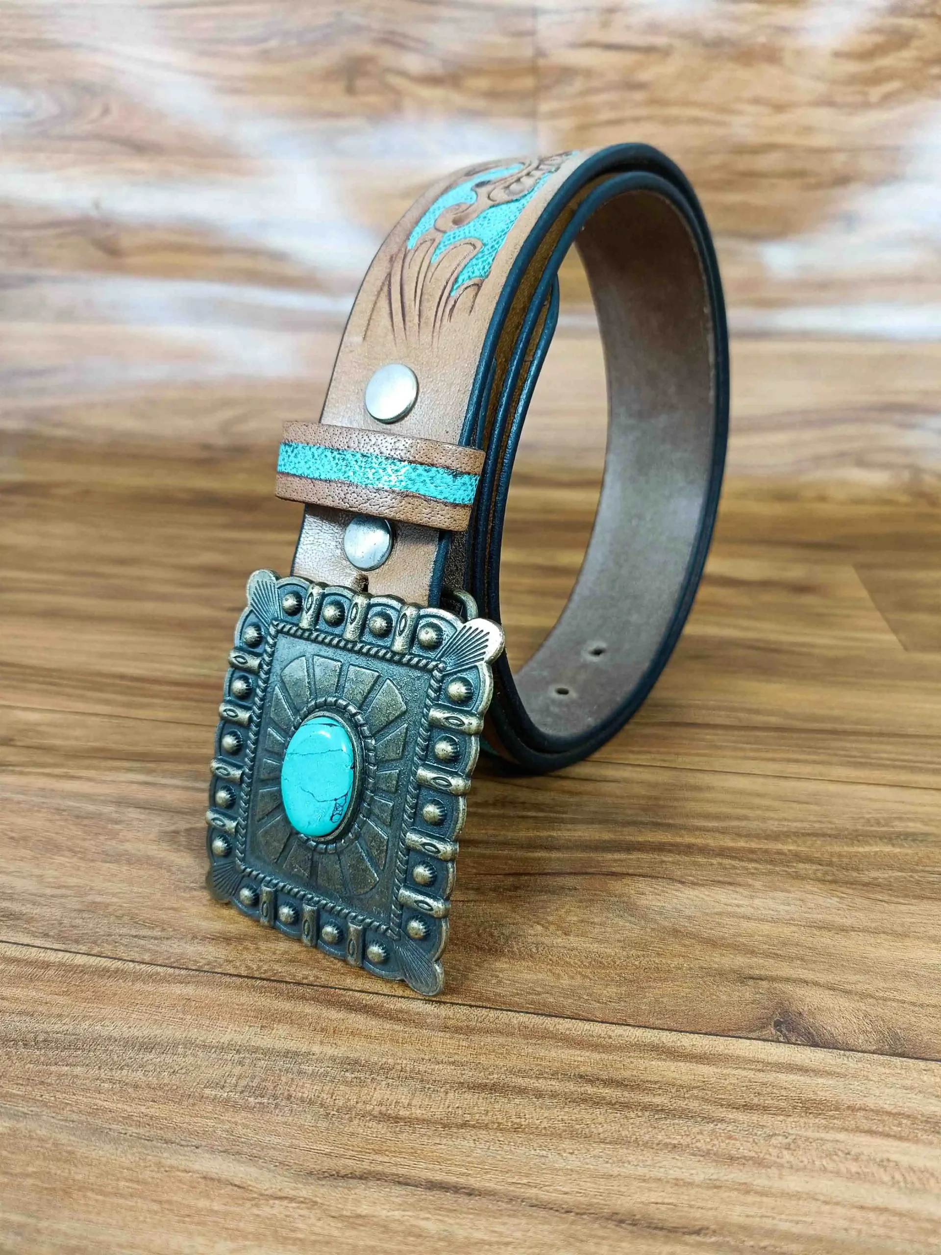 Intricate Deep Floral Pattern Tooled Western Belt - Image 3