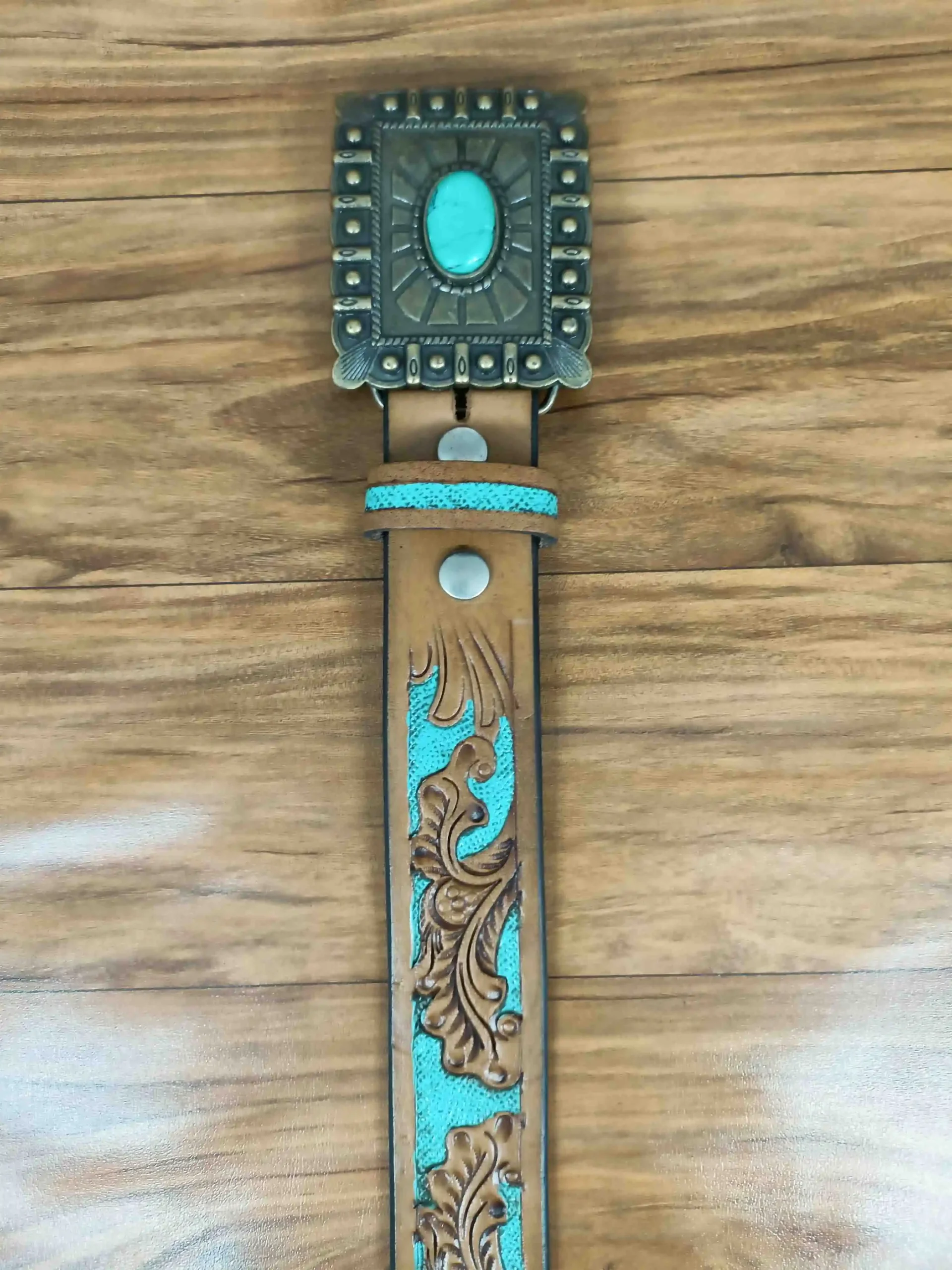 Intricate Deep Floral Pattern Tooled Western Belt - Image 4