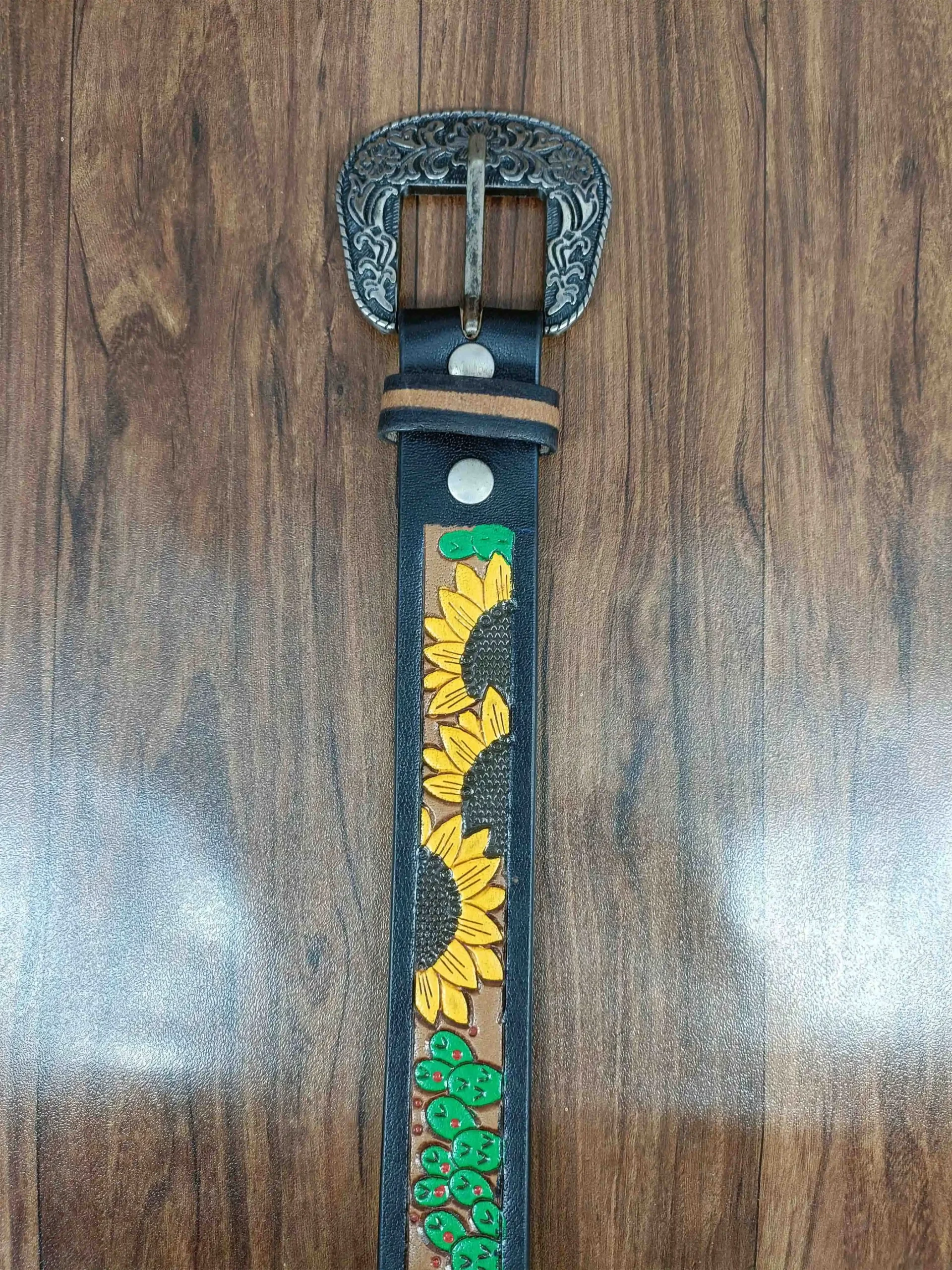 Hand-Painted Sunflower Design Tooled Western Belt - Image 4