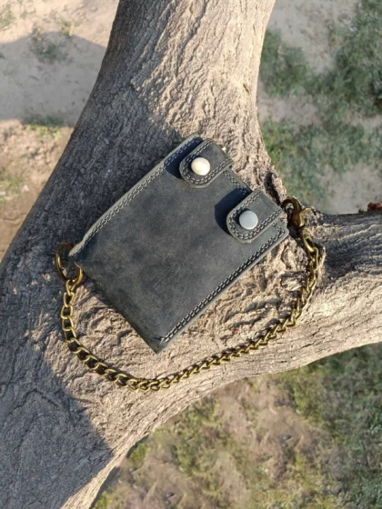 Bifold Men’s Rustic Vintage Leather Biker Wallet
